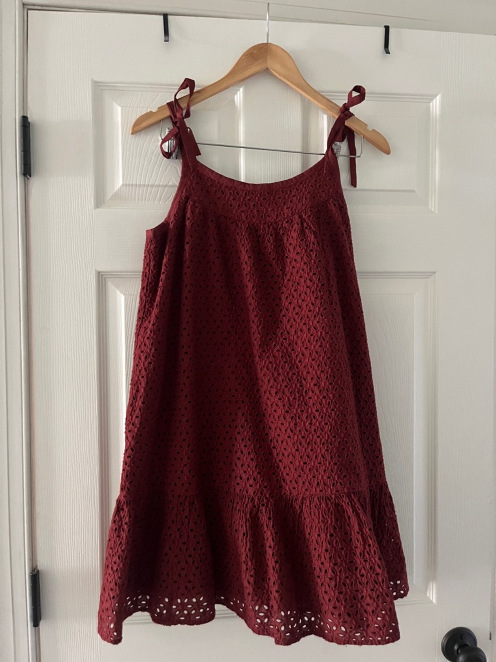 Gap red  eyelet dress - Small - women’s